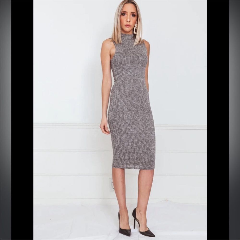 Monteau la dress Women’s size medium sleeveless knit dress black gray bodycon